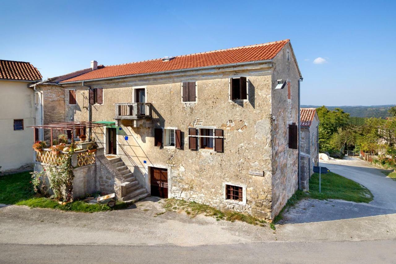 Rural Apartment Carolina Zrenj Екстериор снимка